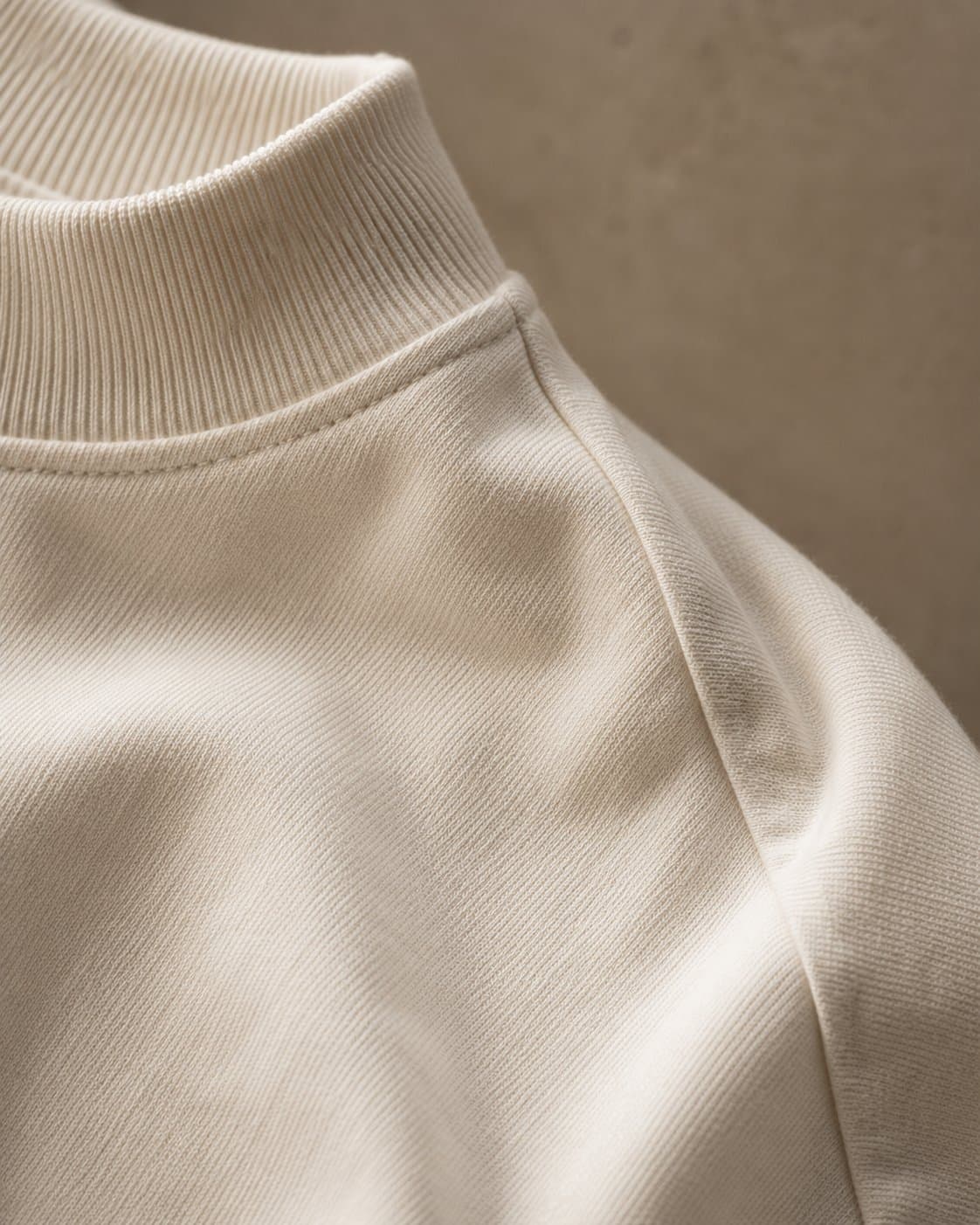 The AUREN tee, view 4