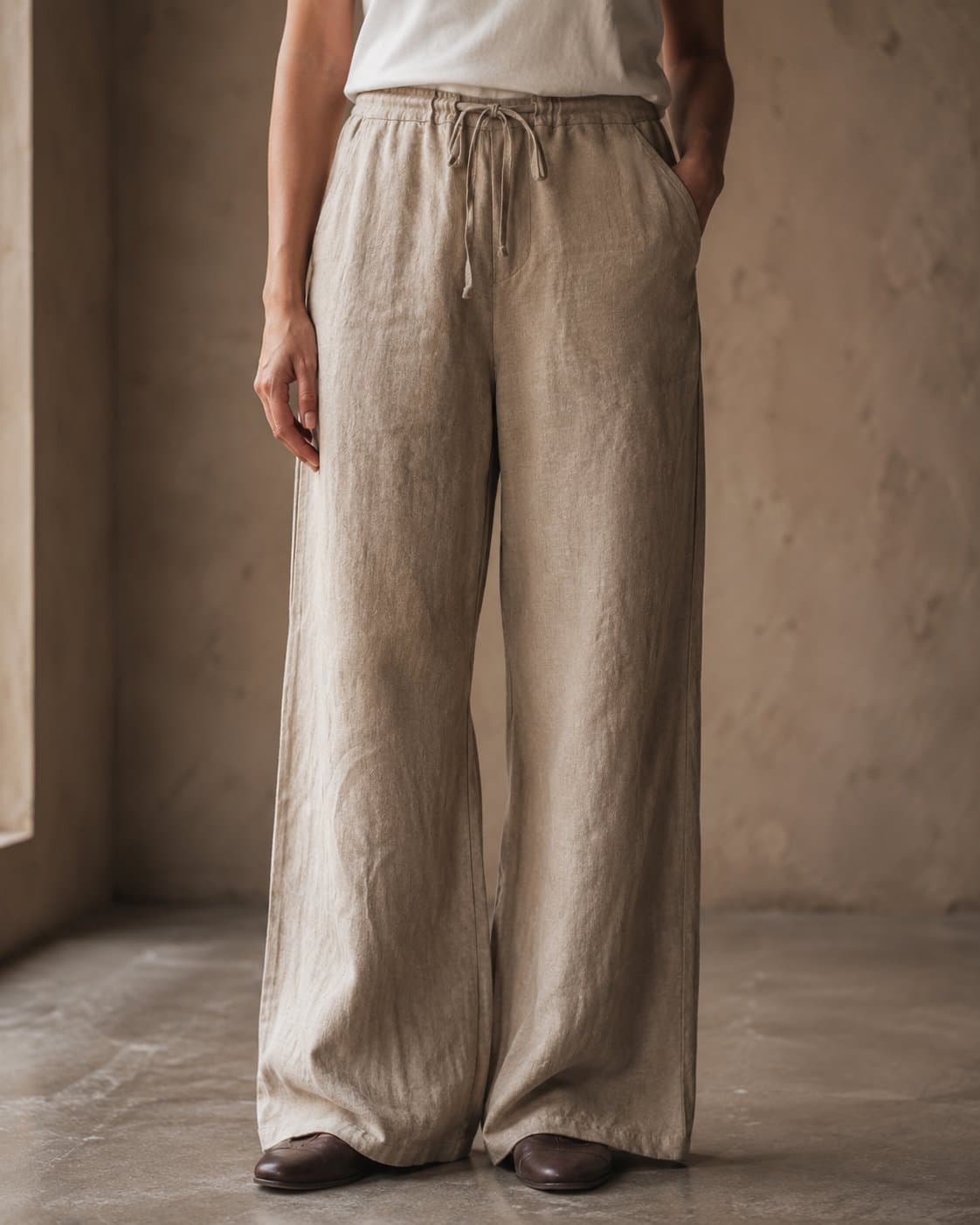 Wide-leg linen trouser